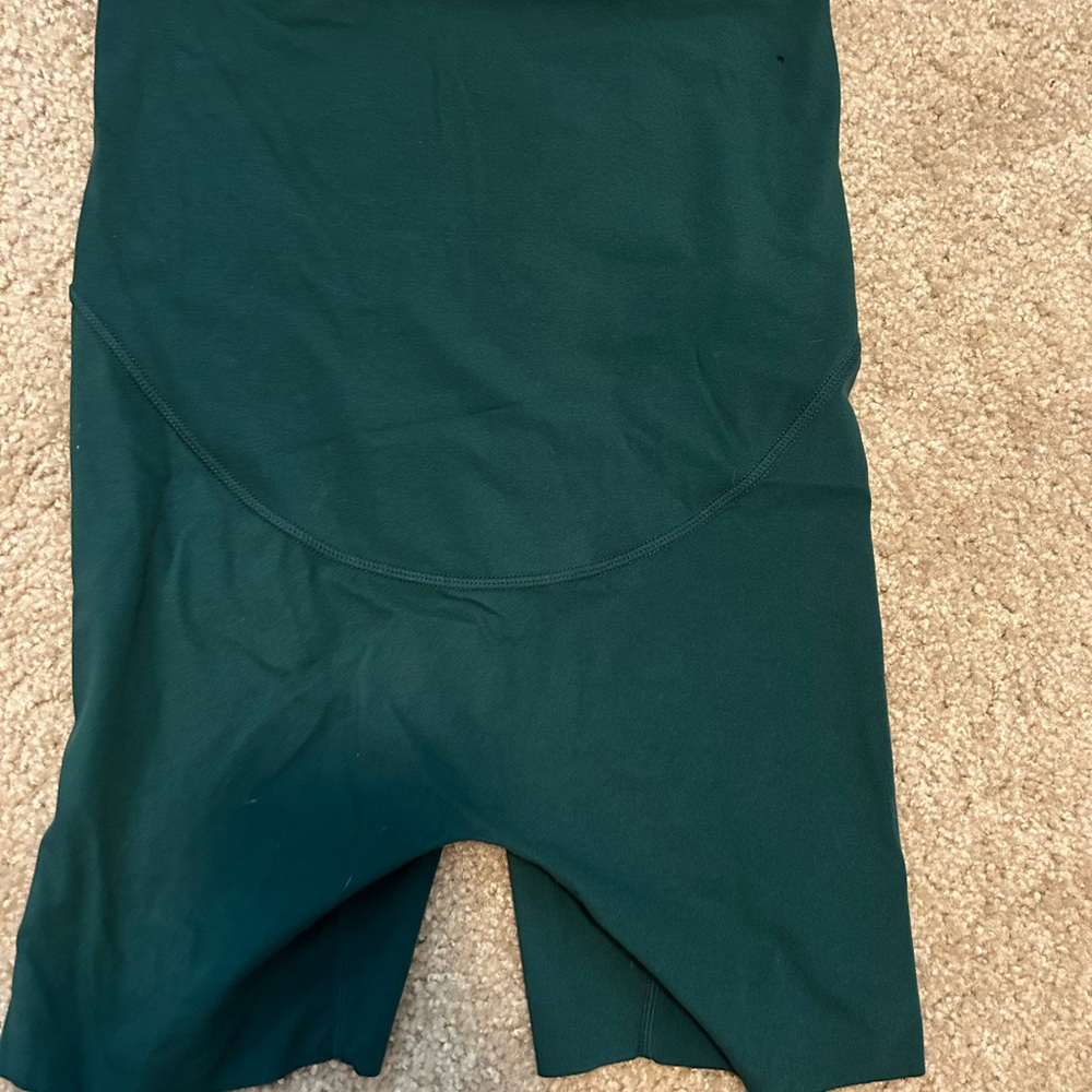 Vitality Cloud II Maternity volley shorts